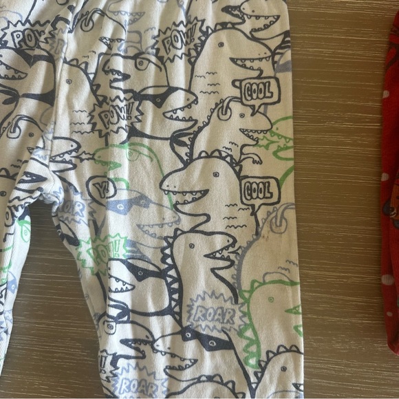 Pajama Sets Size 4T - Picture 6 of 7